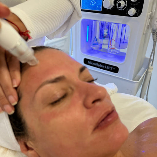 MicroHydra-LIFT® Skin Treatment & Consultation