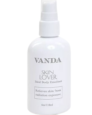 Skin Lover is a body lotion that relieves and repairs damaged skin.